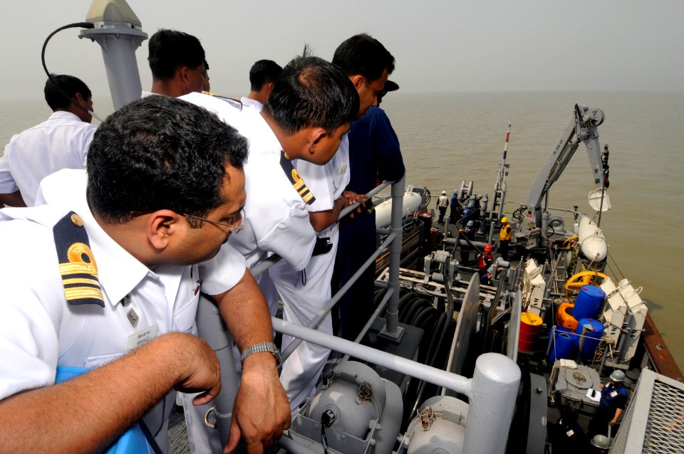 US Navy 100317-N-8335D-125 Bangladesh navy sailors observe minesweeping operations aboard the mine-counter measures ship USS Patriot (MCM 7)