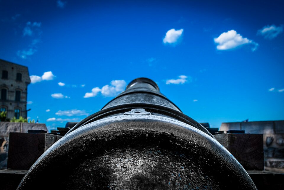 Antique barrel cannon
