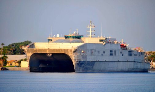 USNS Spearhead departs Naval Station Mayport 130805-N-WA189-049