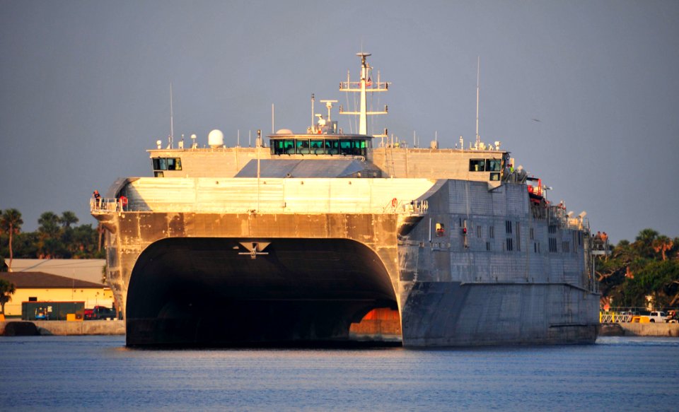 USNS Spearhead departs Naval Station Mayport 130805-N-WA189-054