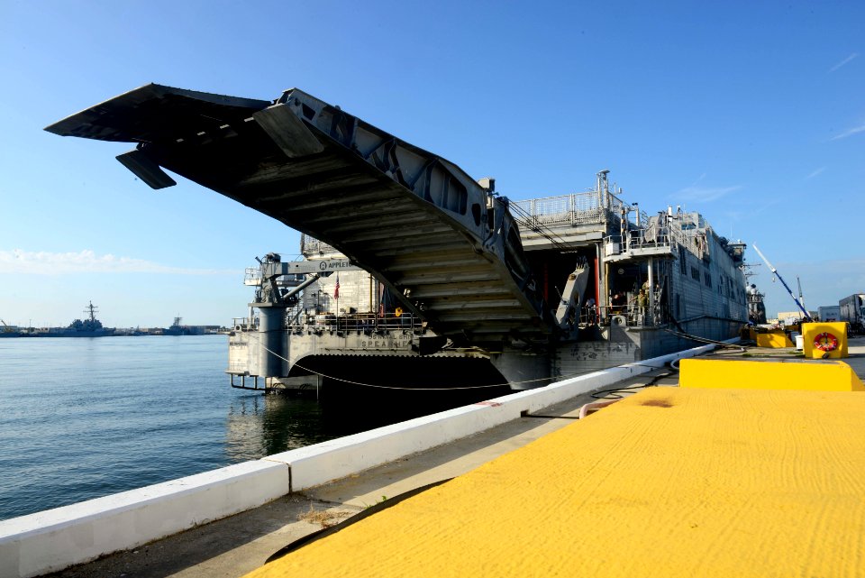 USNS Spearhead in Mayport 150707-N-WA189-079
