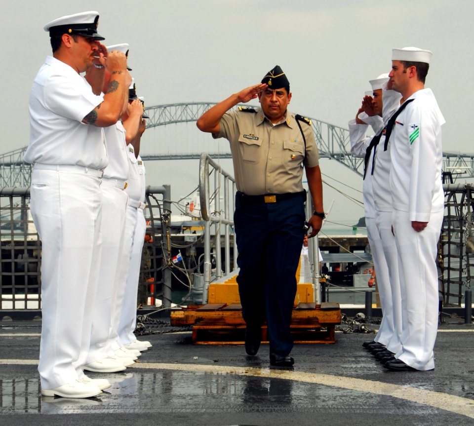 US Navy 100326-N-7058E-108 Mexican Army, Brig. Gen. Agustin Radilla, defense attaché in Panama, is piped aboard the littoral combat ship USS Freedom (LCS 1)