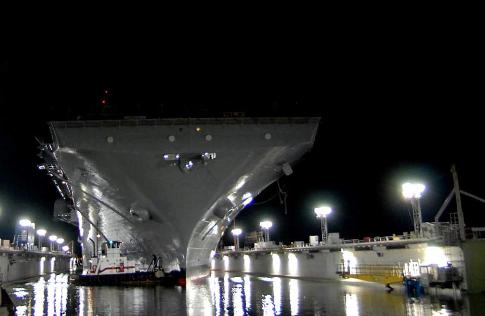 US Navy 100401-N-8283S-112 The amphibious assault ship USS Boxer (LHD 4) moves out of the National Steel and Shipbuilding Company floating dry dock to return to Naval Station San Diego