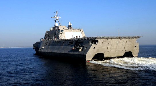 US Navy 100402-N-7653W-102 The Littoral combat ship USS Independence (LCS 2) approaches Mayport, Fla