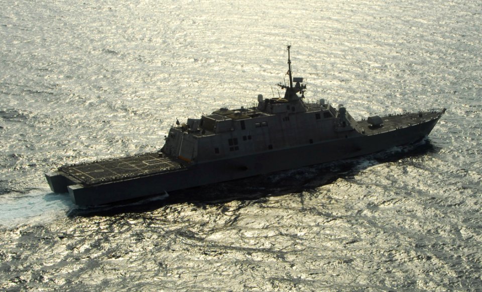 US Navy 100330-N-7058E-645 USS Freedom (LCS 1) conducts joint counter-illicit trafficking operations with the guided-missile frigate USS McInerney (FFG 8) in the U.S. 4th Fleet area of responsibility