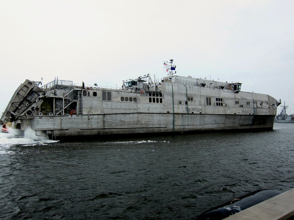 USNS Spearhead (JHSV-1) - 4