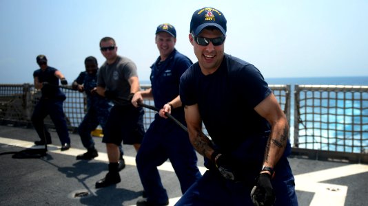 USNS Spearhead (JHSV-1) 150210-N-RB579-058