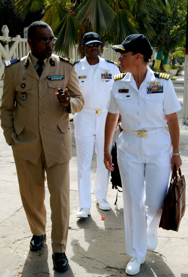 US Navy 100408-N-6676S-039 Senegal army Col. Antoine Wardini, left, speaks with Capt. Cindy Thebaud, commander of Africa Partnership Station (APS) West