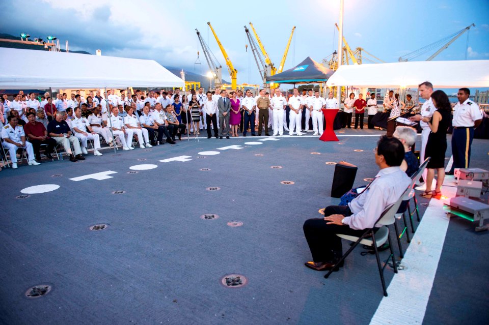 USNS Millinocket hosts reception in Vietnam during Pacific Partnership 2015 150819-N-UQ938-028