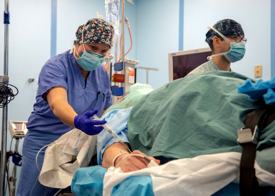 USNS Mercy Surgery (49836908913)