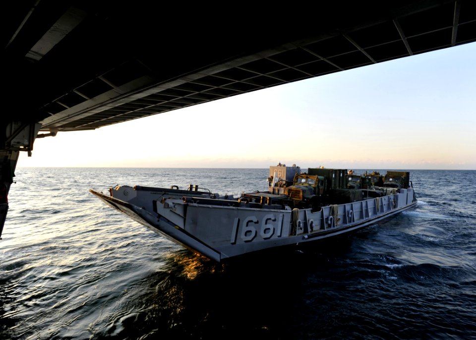 US Navy 100428-N-2147L-001 Landing Craft Utility (LCU) 1661, assigned to Assault Craft Unit (ACU) 2,
