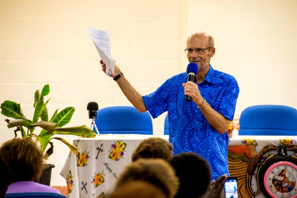 USNS Mercy participates in a women's leadership symposium in Rabaul, Papua New Guinea During Pacific Partnership 2015 150709-N-UQ938-240