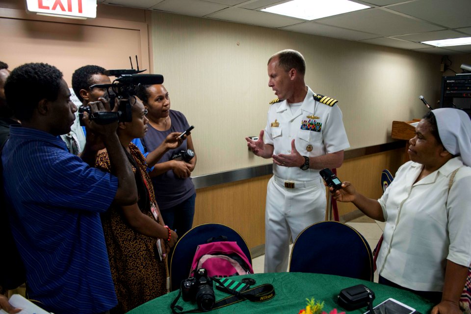 USNS Mercy holds an opening ceremony in Rabaul, Papua New Guinea during Pacific Partnership 150706-N-UQ938-092
