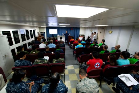 USNS Mercy holds a Women, Peace and Security meeting in the Philippines during Pacific Partnership 2015 150723-N-UQ938-036