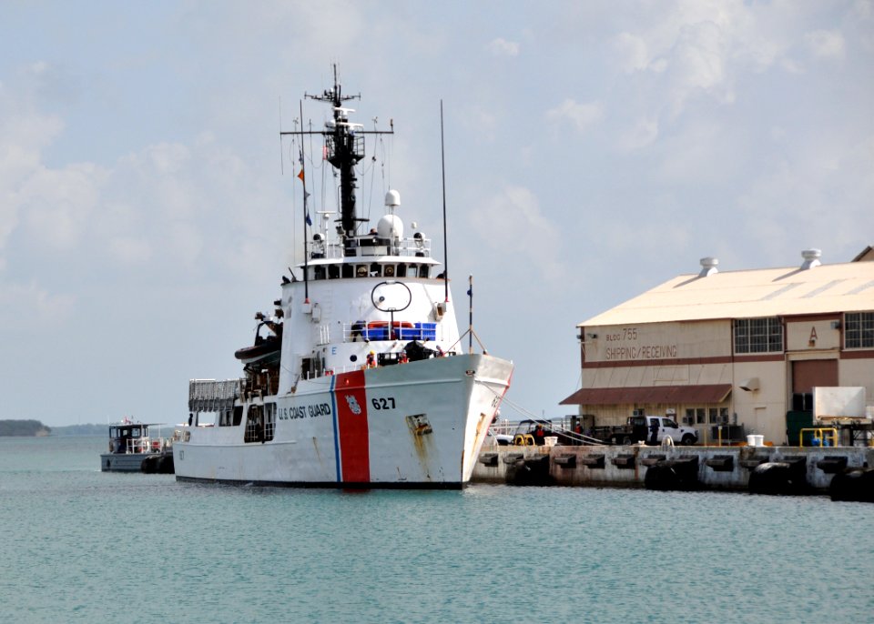 US Navy 100427-N-8241M-009 The U.S. Coast Guard Medium Endurance-class cutter USCGC Vigorous (WMEC-627) makes final preparations to get underway from Naval Station Guantanamo Bay, Cuba