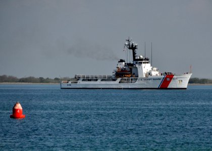 US Navy 100429-N-8241M-108 Venturous (WMEC-625) pulls into Naval Station Guantanamo Bay