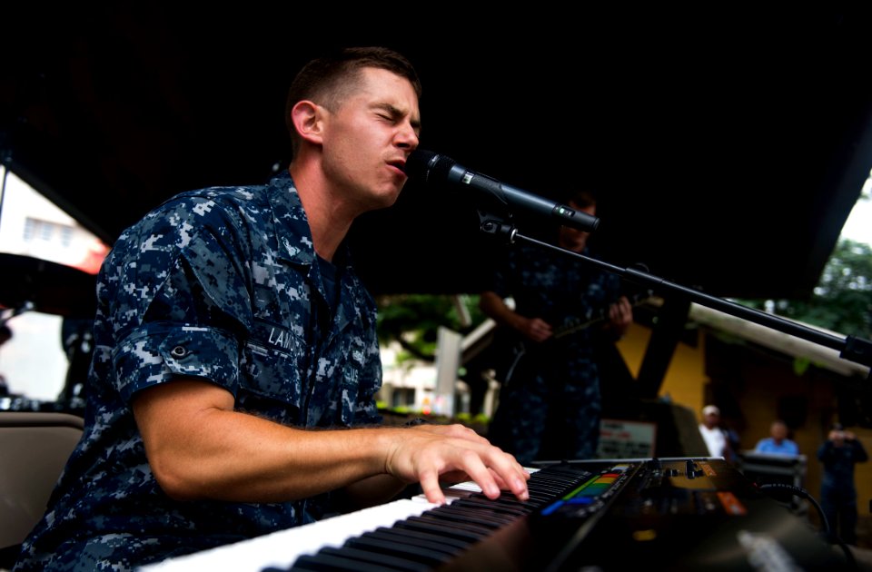 USNS Mercy conducts Community Health Engagement in Fiji during Pacific Partnership 2015 150609-N-UQ938-012