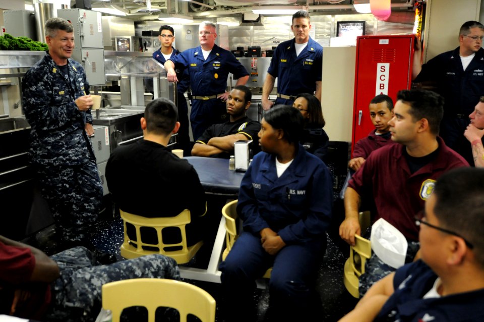 US Navy 100505-N-9818V-596 Master Chief Petty Officer of the Navy (MCPON) Rick West meets with Sailors aboard USS Wayne E. Meyer (DDG 108)