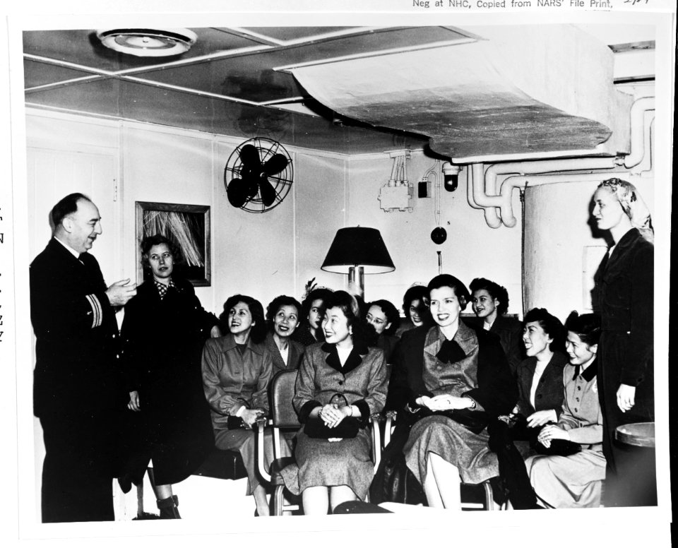 USNS GENERAL M.M. PATRICK war brides 19 December 1951