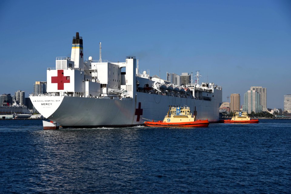 USNS Mercy Arrives in San Diego 200515-N-ZQ216-1159 (49912763863)