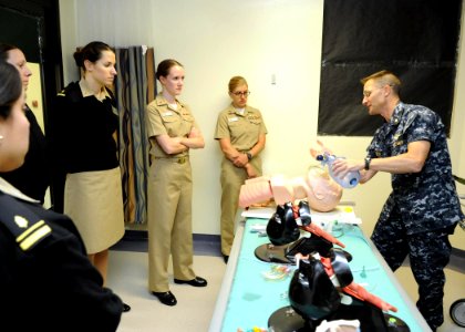 US Navy 100511-N-6326B-037 Lt. Cmdr. Christopher Jack gives airway management instructions to Naval Medical Center San Diego nurses