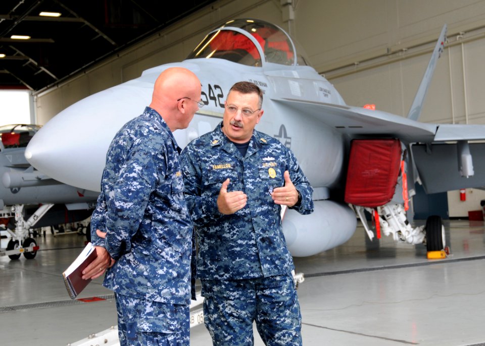 US Navy 100514-N-9860Y-002 Command Master Chief Don Famellos and Fleet Master Chief Petty Officer for U.S. Pacific Fleet John Minyard talk about theEA-18G Growler