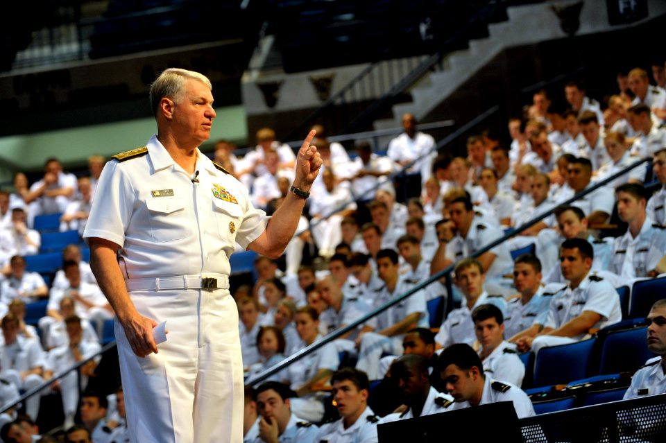 US Navy 100520-N-8273J-036 Chief of Naval Operations (CNO) Adm. Gary Roughead addresses U.S. Naval Academy Midshipmen from the Navy option graduating class