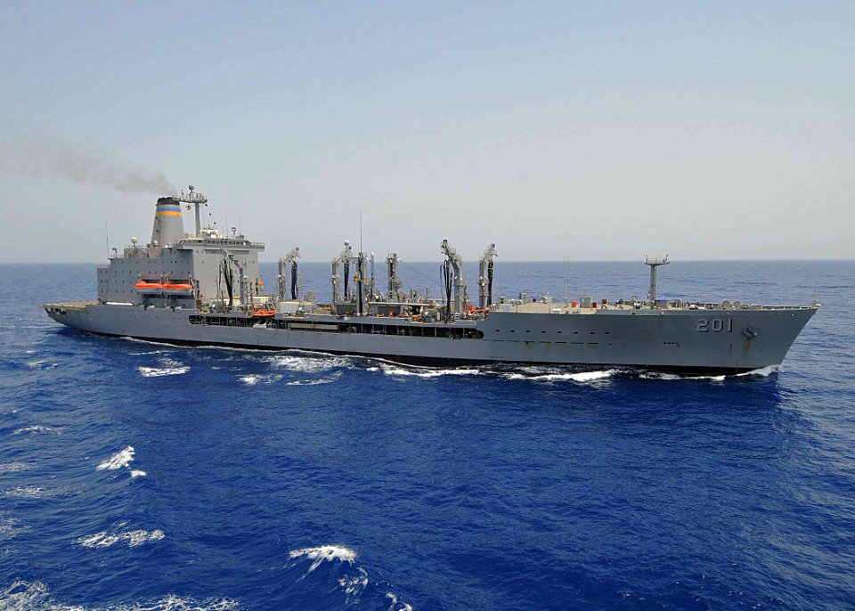 US Navy 100608-N-1082Z-005 The Military Sealift Command fleet replenishment oiler USNS Patuxent (T-AO 201) prepares for a replenishment at sea with the amphibious dock landing ship USS Ashland (LSD 48)
