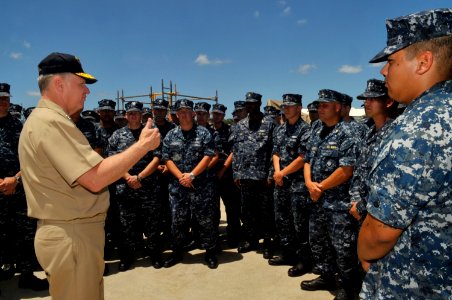US Navy 100609-N-8273J-165 Chief of Naval Operations (CNO) Adm. Gary Roughead visits Sailors and conducts an all-hands call with the crew of the Virginia-class submarine USS Hawaii (SSN 776)