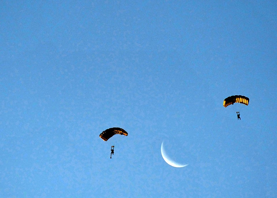 US Navy 100608-N-8689C-130 Navy SEALs and special warfare combatant-craft crewmen parachute during a maritime craft aerial deployment system exercise off the coast of Fort Walton Beach Florida