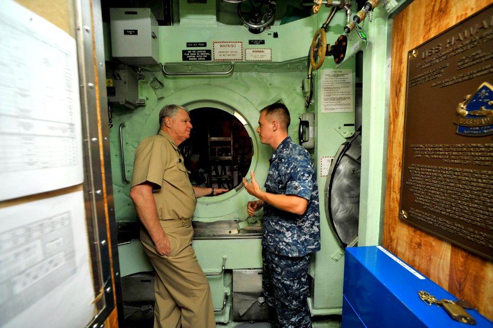 US Navy 100609-N-8273J-149 Chief of Naval Operations (CNO) Adm. Gary Roughead visits the crew of the Virginia-class submarine USS Hawaii (SSN 776) at Joint Base Pearl Harbor-Hickam