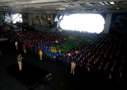 US Navy 100615-N-2013O-001 Capt. David Lausman addresses the crew during an all hands call