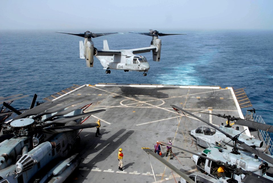 US Navy 100617-N-3358S-042 An MV-22B Osprey assigned to the Golden Eagles of Marine Medium Tiltrotor Squadron (VMM) 162 lands aboard the amphibious transport dock ship USS Mesa Verde (LPD 19)