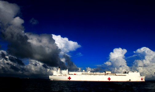 US Navy 100620-N-6597H-010 USNS Mercy (T-AH 19) is anchored off the coast of Sihanoukville, Cambodia