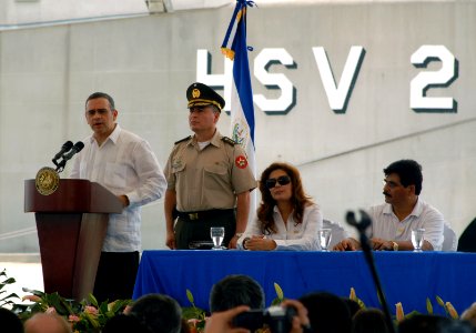 US Navy 100621-N-4971L-224 El Salvador President Don Mauricio Funes speaks during a ceremony to commemorate the grand opening of a new pier at La Union Port photo