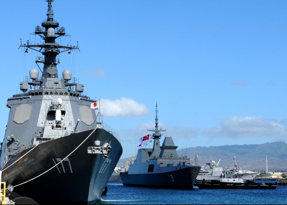 US Navy 100623-N-8539M-763 The Republic of Singapore Navy Formidable-class frigate RSS Supreme (73) arrives at Joint Base Pearl Harbor-Hickam to participate in Rim of the Pacific (RIMPAC) 2010