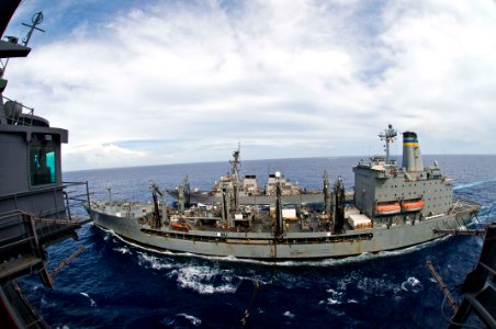 US Navy 100624-N-4830B-073 The guided-missile destroyer USS Stetham (DDG 63) pulls alongside the Military Sealift Command fleet replenishment oiler USNS Tippecanoe (T-AO-199)