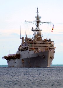 US Navy 100624-N-6854D-136 USS Cleveland (LPD 7) pulls into Joint Base Pearl Harbor-Hickam, Hawaii, to support RIMPAC 2010
