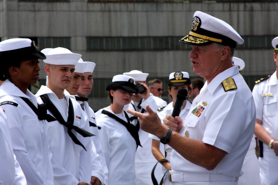 US Navy 100701-N-3038C-127 Chief of Naval Operations (CNO) Adm. Gary Roughead answers questions from the crew of the amphibious dock landing ship USS Whidbey Island (LSD 41)