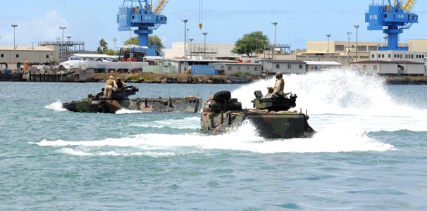 US Navy 100630-N-9500T-226 Amphibious tractors transit Pearl Harbor during Rim of the Pacific (RIMPAC) 2010