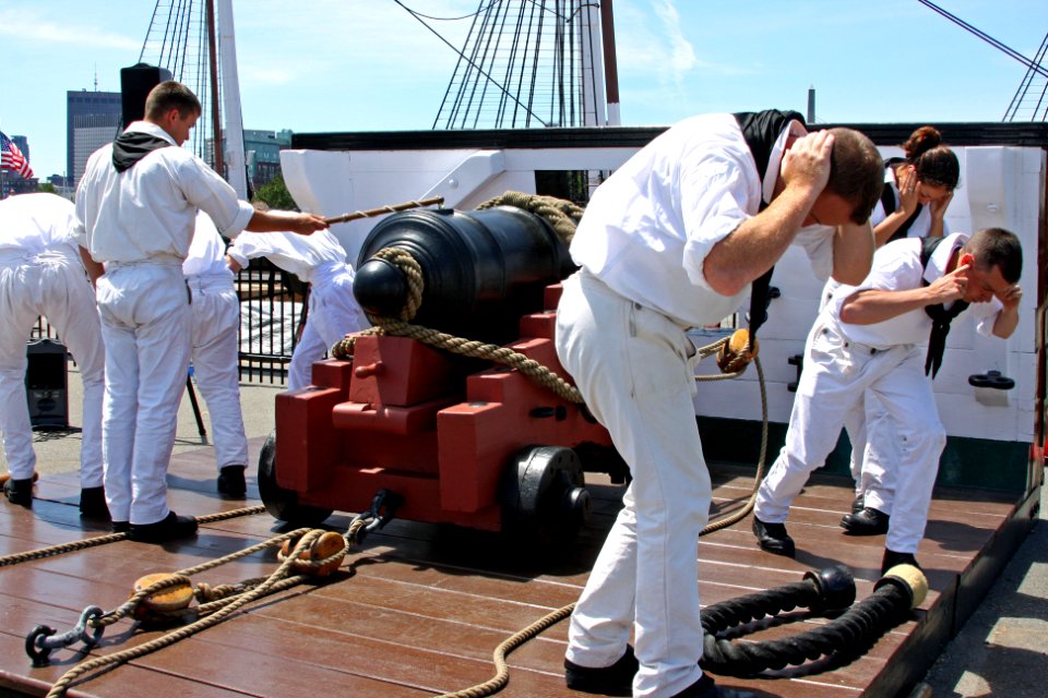 US Navy 100703-N-3038C-206 Sailors assigned to USS Constitution conduct gun drills at the Charlestown Navy Yard during Boston Navy Week
