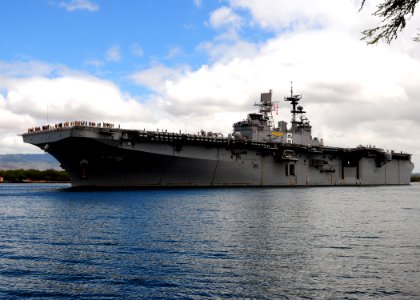 US Navy 100706-N-6854D-227 USS Bonhomme Richard (LHD 6) departs Joint Base Pearl Harbor-Hickam to support Rim of the Pacific (RIMPAC) 2010 exercises
