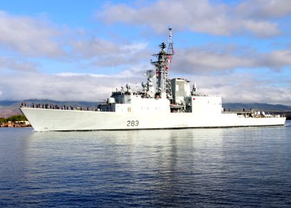 US Navy 100706-N-6854D-057 HMCS Algonquin (DDG 283) departs Joint Base Pearl Harbor-Hickam to support Rim of the Pacific (RIMPAC) 2010 exercises