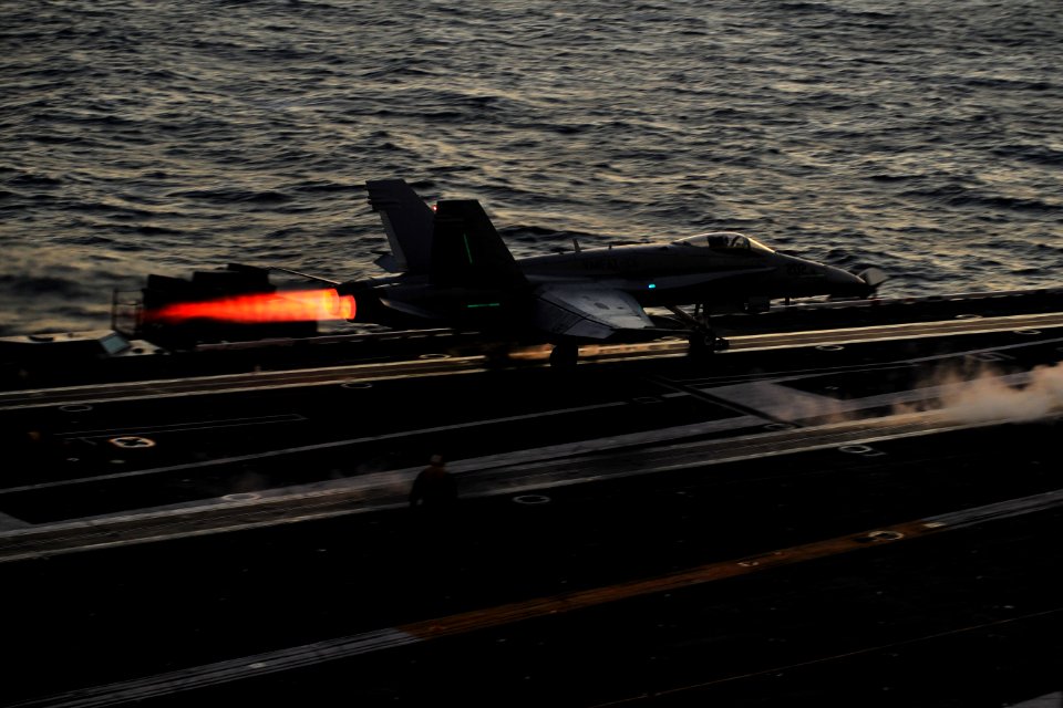 US Navy 100712-N-2953W-510 Aircraft launches from USS Carl Vinson