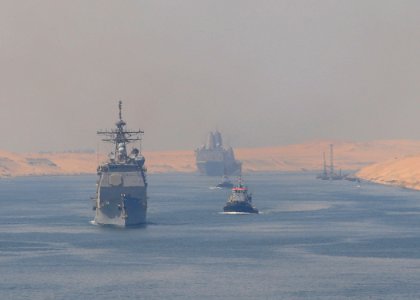 US Navy 100718-N-1082Z-016 The guided-missile cruiser USS San Jacinto (CG 56) transits the Suez Canal followed by the amphibious transport dock ship USS Mesa Verde (LPD 19)