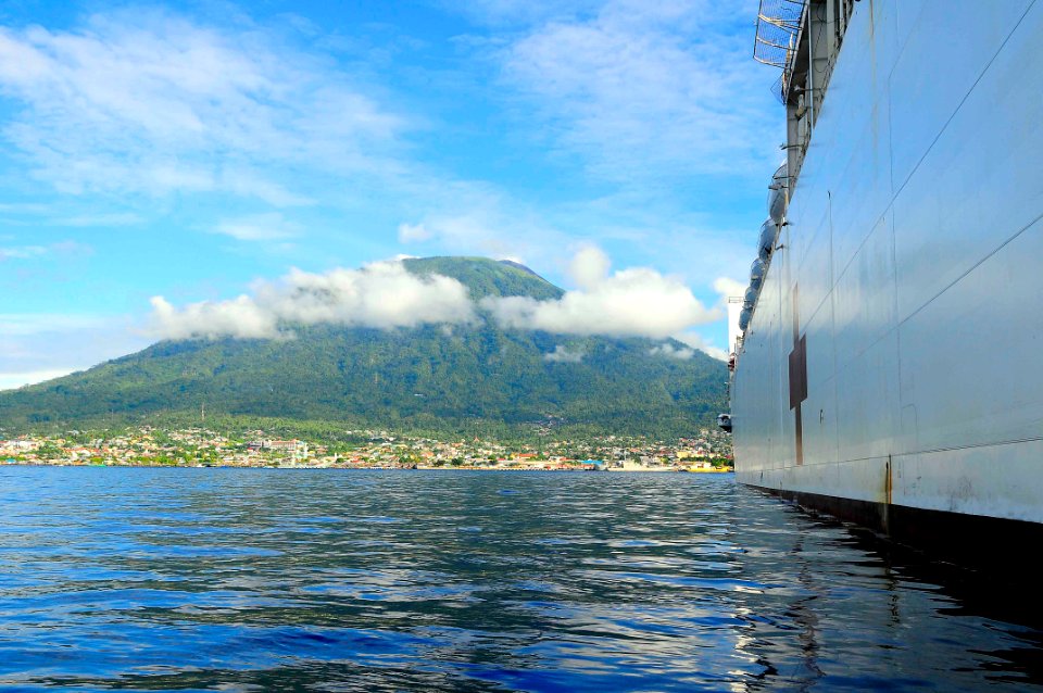 US Navy 100720-N-6410J-001 he Military Sealift Command hospital ship USNS Mercy (T-AH 19) is anchored off the coast of Ternate, Indonesia, as Pacific Partnership 2010 operations are ongoing in the area and throughout Indonesia