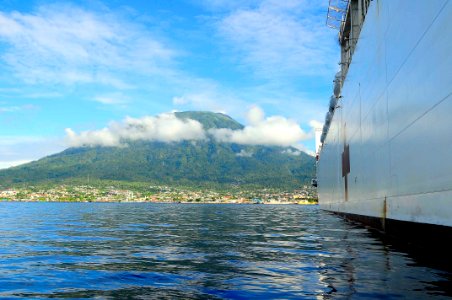 US Navy 100720-N-6410J-001 he Military Sealift Command hospital ship USNS Mercy (T-AH 19) is anchored off the coast of Ternate, Indonesia, as Pacific Partnership 2010 operations are ongoing in the area and throughout Indonesia