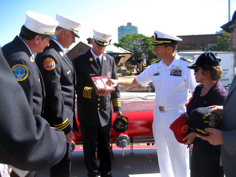 US Navy 100726-N-2148B-001 Cmdr. Curt Jones, commanding officer of the amphibious transport dock ship USS New York (LPD 21)