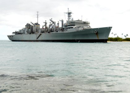 US Navy 100729-N-0641S-077 The Military Sealift Command fast combat support ship USNS Bridge (T-AOE 10) returns to Joint Base Pearl Harbor-Hickam after participating in Rim of the Pacific (RIMPAC) 2010 exercises