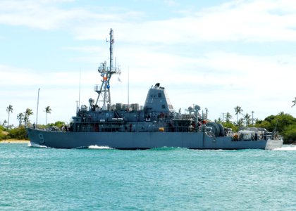 US Navy 100729-N-0641S-045 The Avenger-class mine countermeasure ship USS Pioneer (MCM 9) departs Joint Base Pearl Harbor-Hickam after participating in Rim of the Pacific (RIMPAC) 2010 exercises